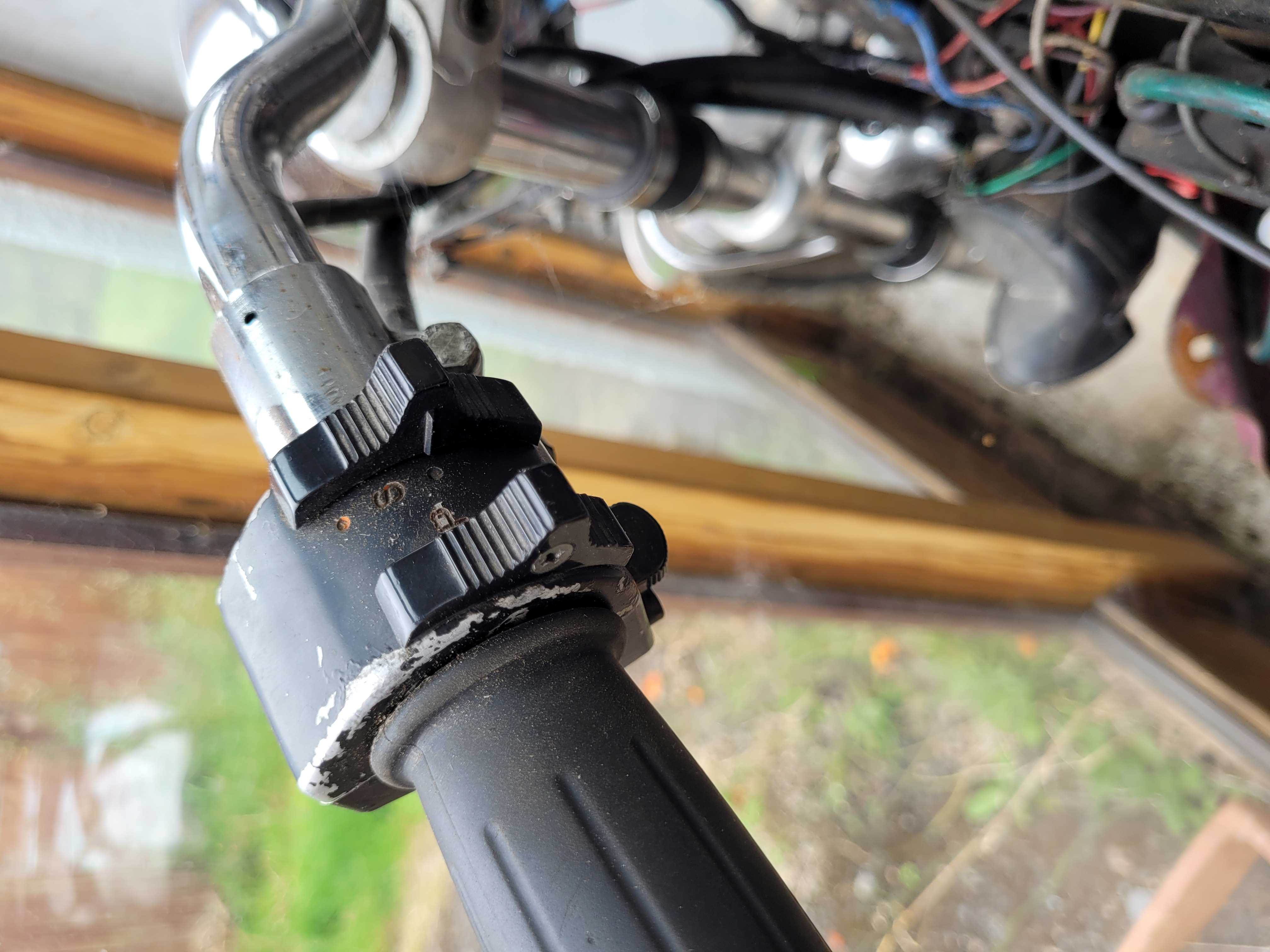 switch small img 3.jpg