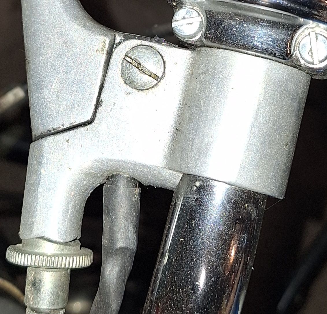 Nortonfrontbrakeswitch.jpg