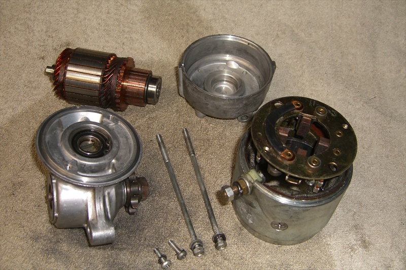 MoriniStarterMotorDismantled2.JPG