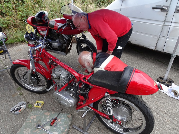 DSC01742r15.jpg